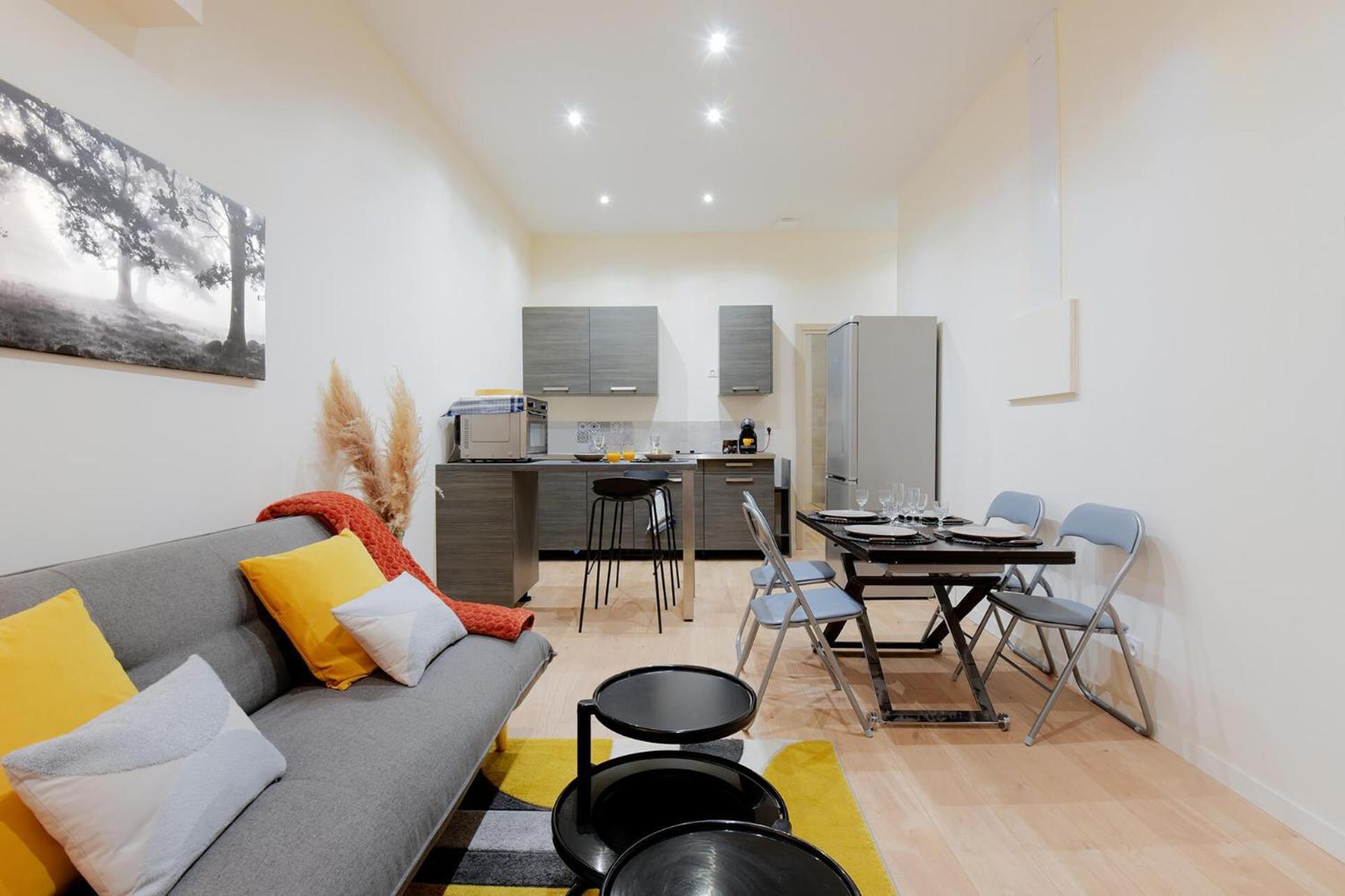 L'Appart Chic - Terrasse - Proche Lyon & Tram Вильорбан Екстериор снимка